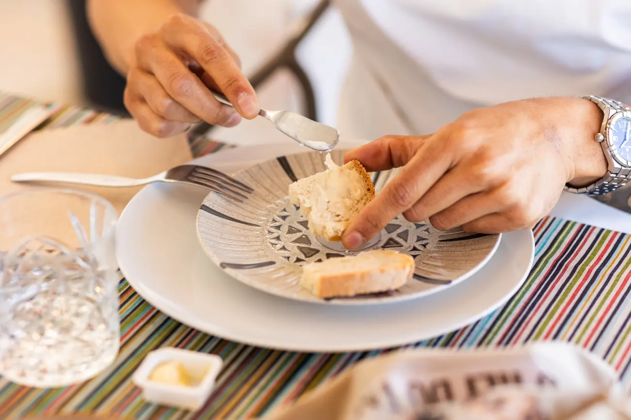 Espetada do Rei com salada e batata frita no O Rei do Tacho